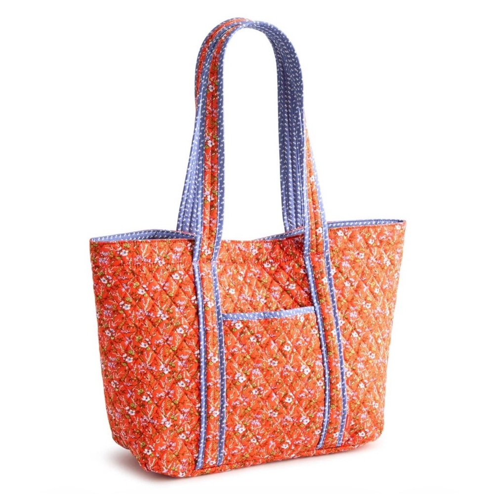 Vera Bradley Hathaway Tote NWT Wildflower Sprigs REVERSIBLE